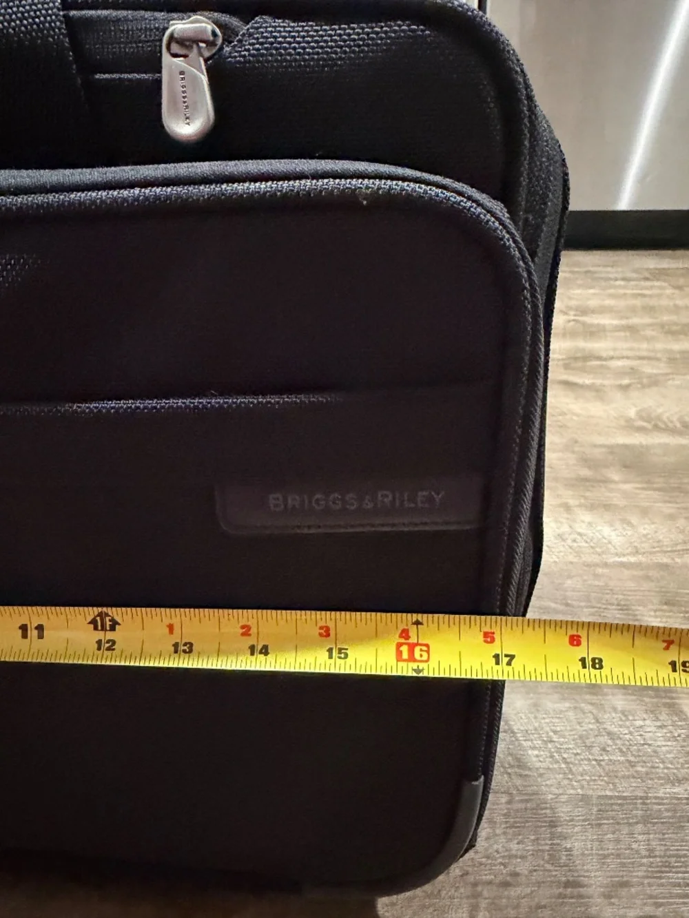 Briggs & Riley Black Rolling Wheeled Carryon Bag Laptop Travel Luggage